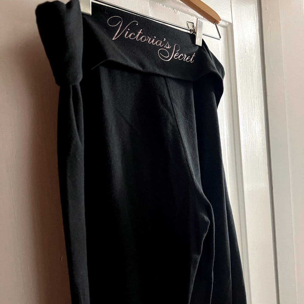 VICTORIA'S SECRET
Yoga Foldover Cotton Flare Legging
